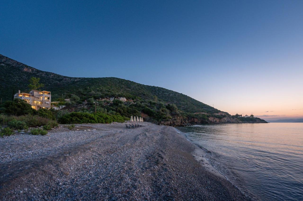 Nikole'S Villas Luxury 180M2 Tiros Exterior photo