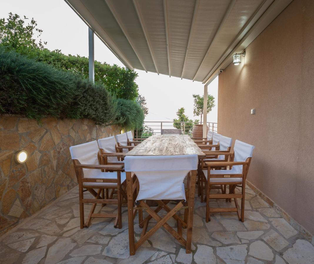 Nikole'S Villas Luxury 180M2 Tiros Exterior photo